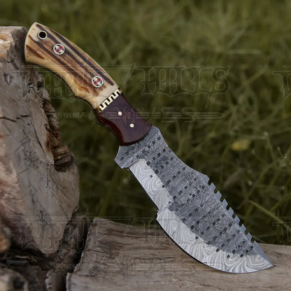 HANDMADE FORGED DAMASCUS BUSHCRAFT TRACKER KNIFE FULL TANG - Stag Antler & Wood Handle